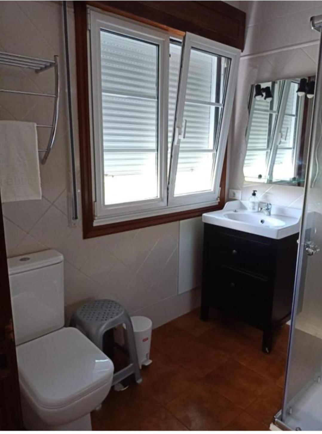 Apartamento En Bloque Vivienda Con Piscina Y Barbacoa A 15 Min De La Playa Meis المظهر الخارجي الصورة